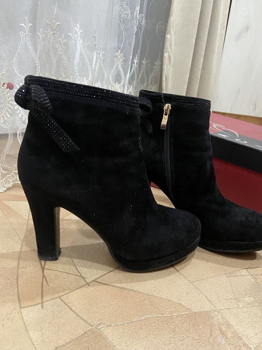 Продам сапоги осенние