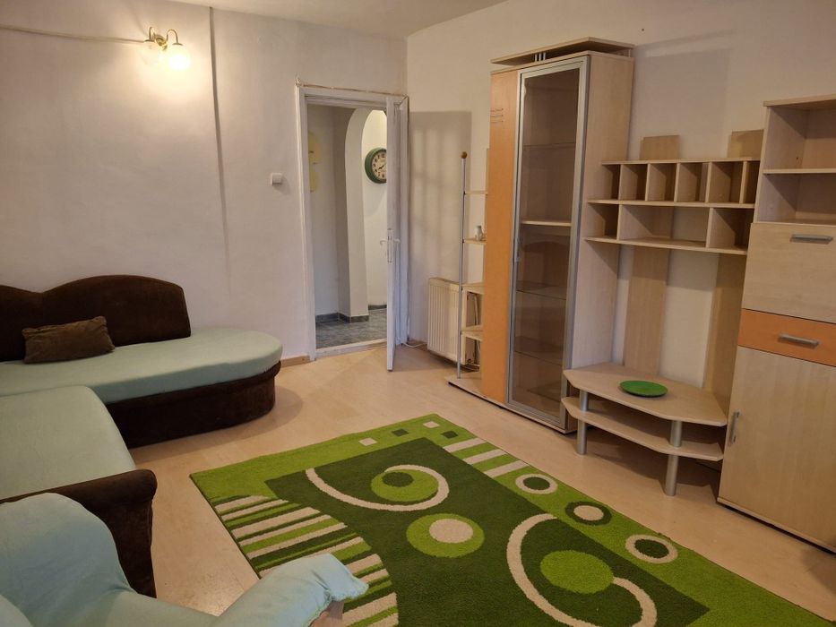 Apartament 2 camere decomandat