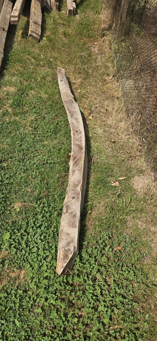 Стари греди и дъски