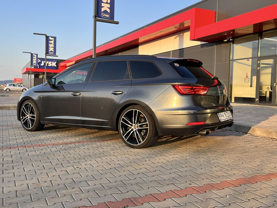 Seat Leon Cupra ST300 4x4      Sau schimb cu SUV!