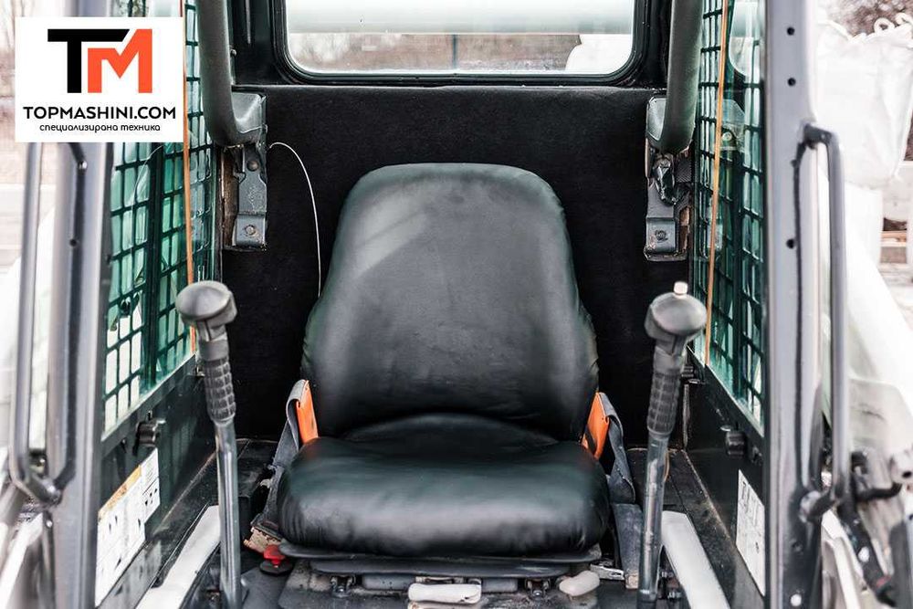 Мини челен товарач Bobcat T190