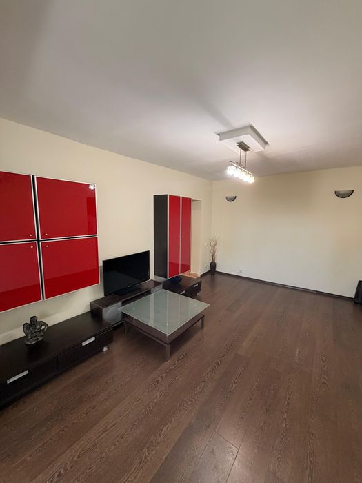 Apartament de inchiriat