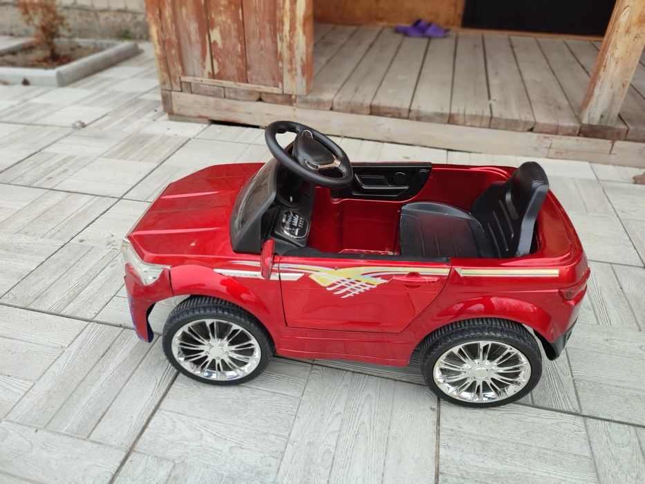 Детский машинка до 12 кг.