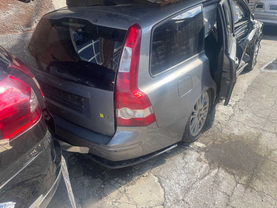 Volvo V50 2.4 / 1.6 TD / Волво В50 2008 година на части