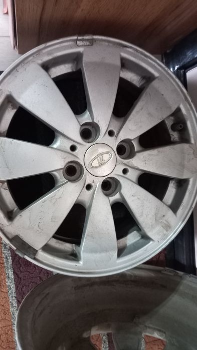 Продаётся диски гранта,приора,датсун