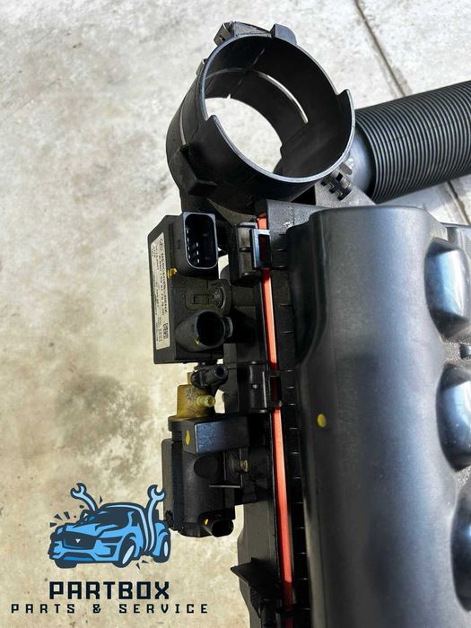 Кутия- въздушен филтър,модул реле и вакуум-клапан Mercedes B-CLASS