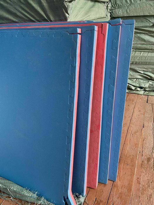 Резиновые покрытие rezinoviy nalivnoy pokritiya Резина коплама, Хард