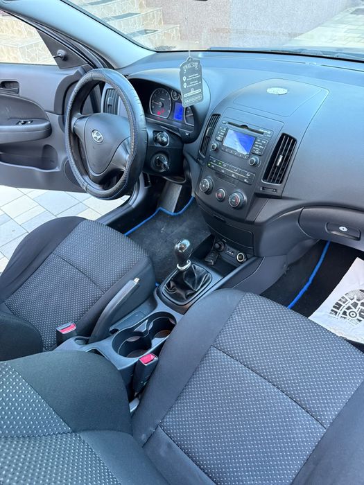 Hyundai i30 1.4 benzina 2011