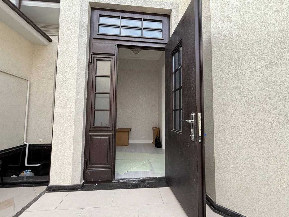 ПРОДАЕТСЯ 2 соток Дом Ор-р: 16 гор больница