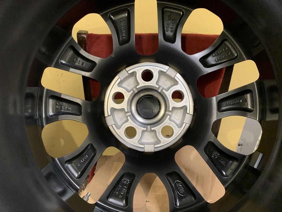 20” 5x120 8.5j ET41.5 72,6мм Aлуминиеви джанти за Land Rover след 19г