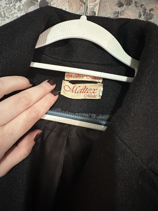 Женское Новое Пальто.