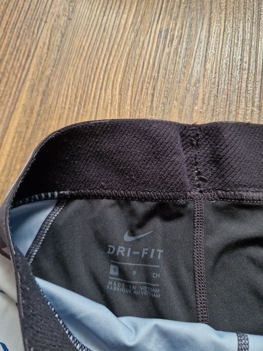 Сет страхотни дамски спортни клинове NIKE размер  XS / S