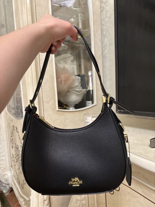 Сумка от бренда Coach