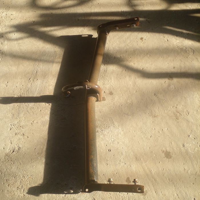 Продам фаркоп фольс б 3