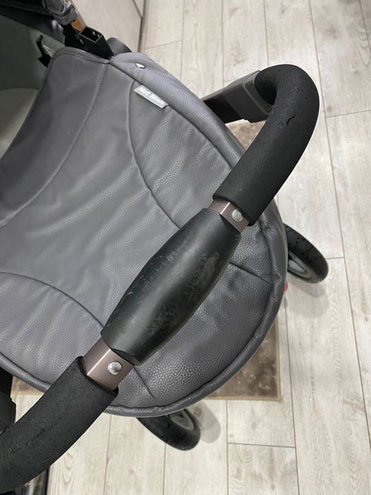 Продам коляску детскую