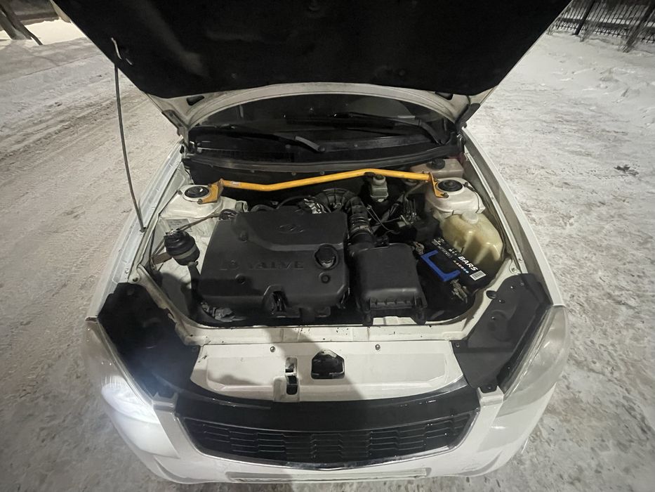 Продам приору 2012 год