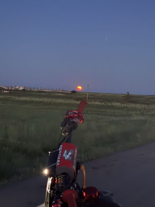 Продам мотоцикл zuumav к5