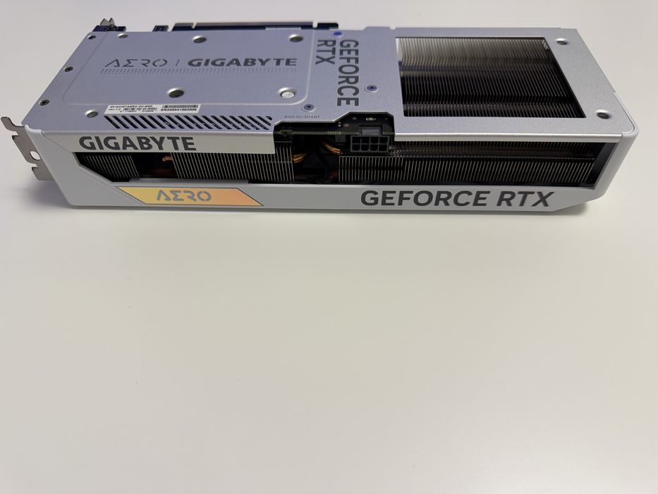 Placa video gigabyte geforce RTX 4060 Ti cu GARANTIE inca 24 luni!