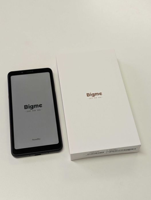 Bigme E ink Smartphone Hibreak 5,84", 6GB RAM, 128GB, negru ca nou, complet