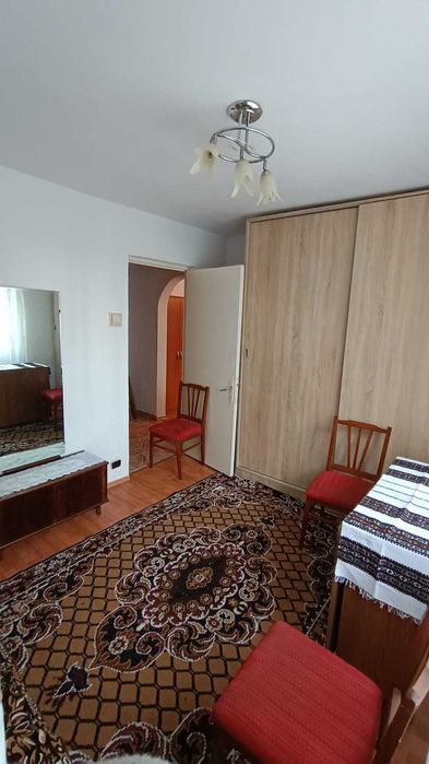 Apartament 2 camere de inchiriat