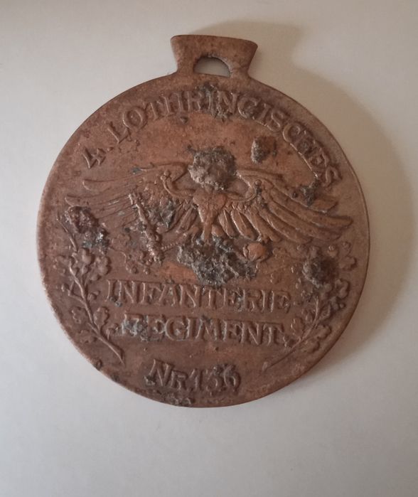 Продам нагрудный знак