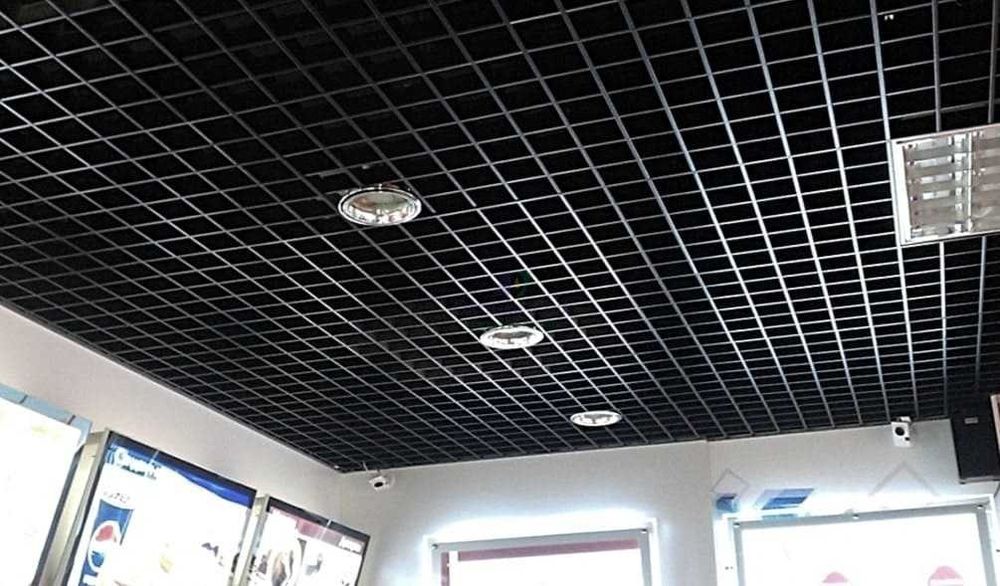 Покраска потолка чёрный красить стены и потолок буяш кора 10 Минг сум