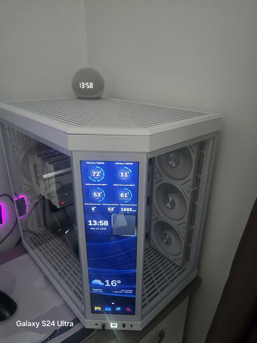 Carcasă HYTE Y70 Touch Snow White + Set Complet 9 Ventilatoare RGB/White – Impecabilă