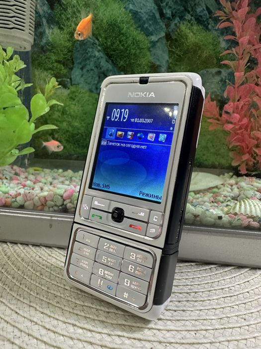 Продам Nokia 3250 Black White Edition