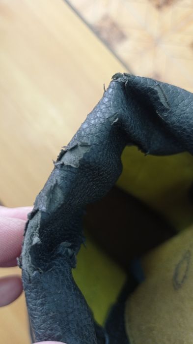 Продам берцы 44 размера (НОВЫЕ)