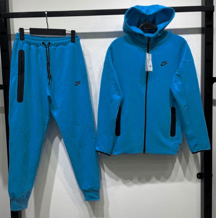 Trening Nike Tech Fleece, Model NOU 2024 - Calitate Premium