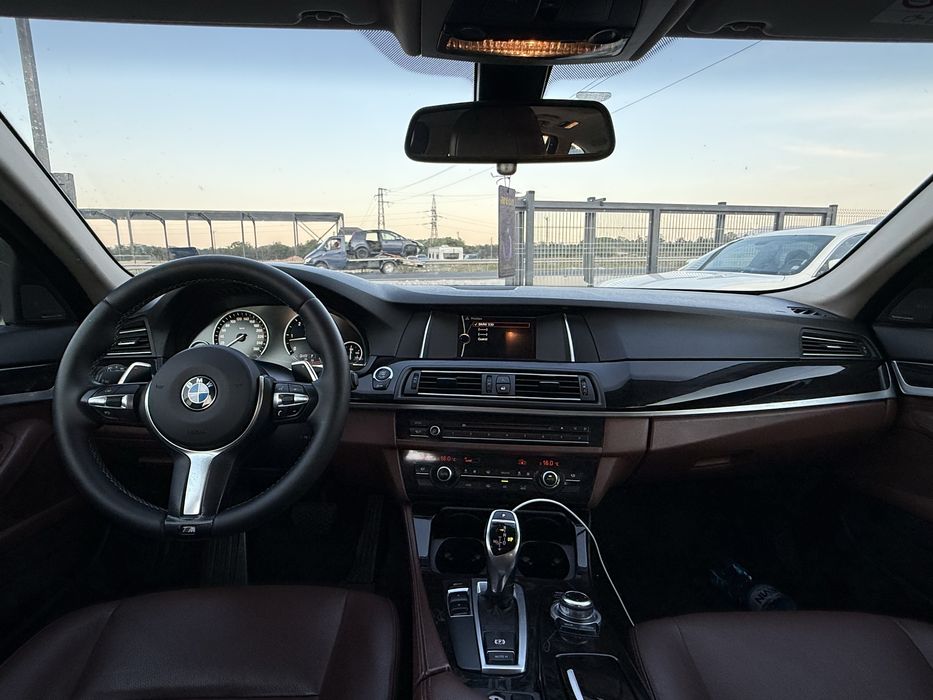 BMW 530 D* 12.2013г* 245к.с* 8СК* 218.000КМ* ТОП СЪСТОЯНИЕ