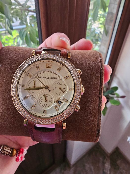 Часовник Michael Kors