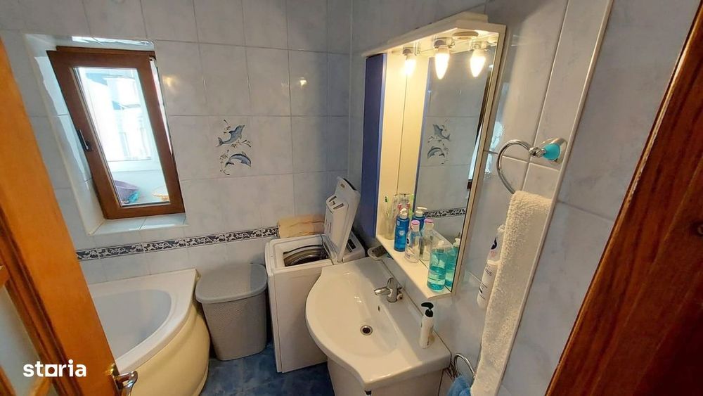 Apartament de 3 camere , Centru IIndependentei UMF Iași