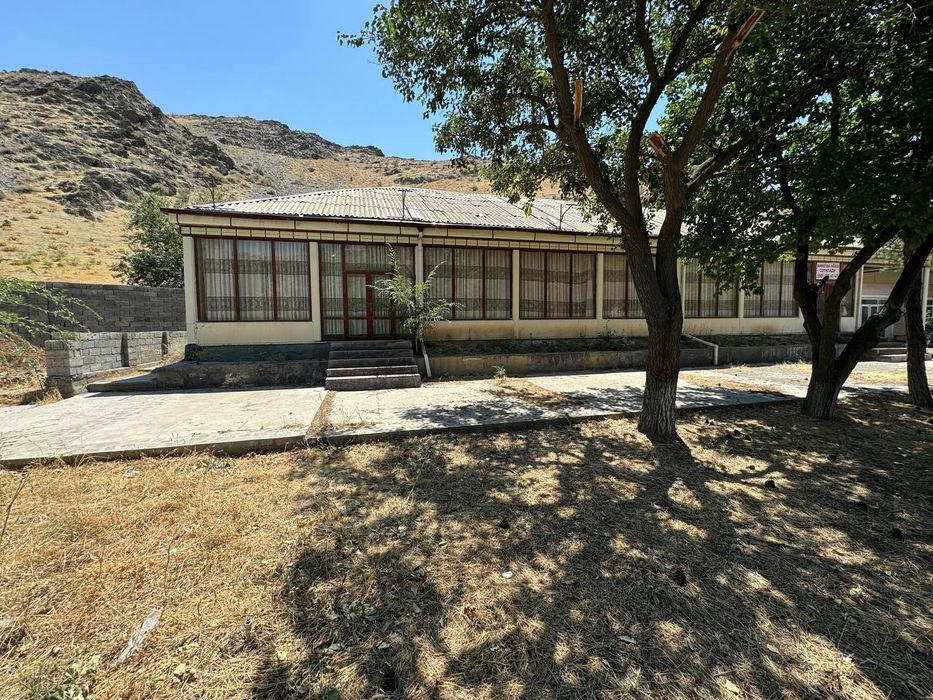 Sangzor choyxona srochno sotiladi!!!