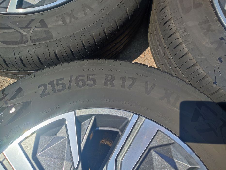 215/65/17" 4бр Continental eco contact6,dot4921