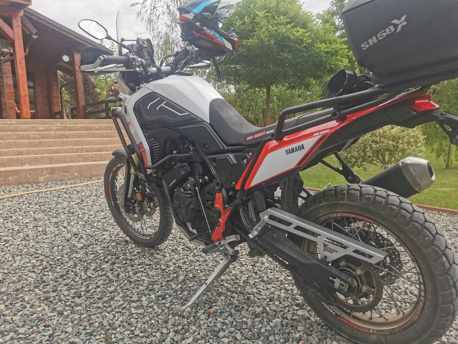 Vând yamaha tenere 700