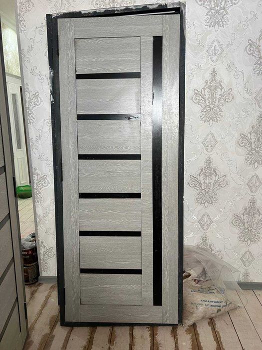 Eshik sotiladi 300 mingdan har birsi 4dona bor