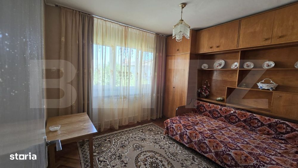 Apartament de vanzare, cu 3 camere, 95 mp, zona Micro 16