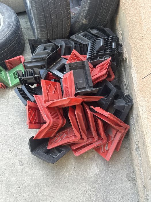 Уголки для ремня