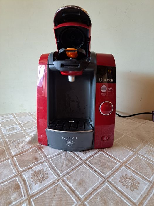 Еспресо кафе машина BOSCH с капсули.1,4 литра