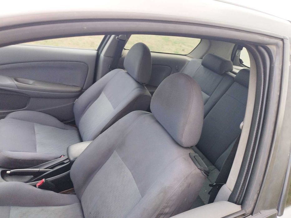 Nissan Almera 1.5/98 на части.