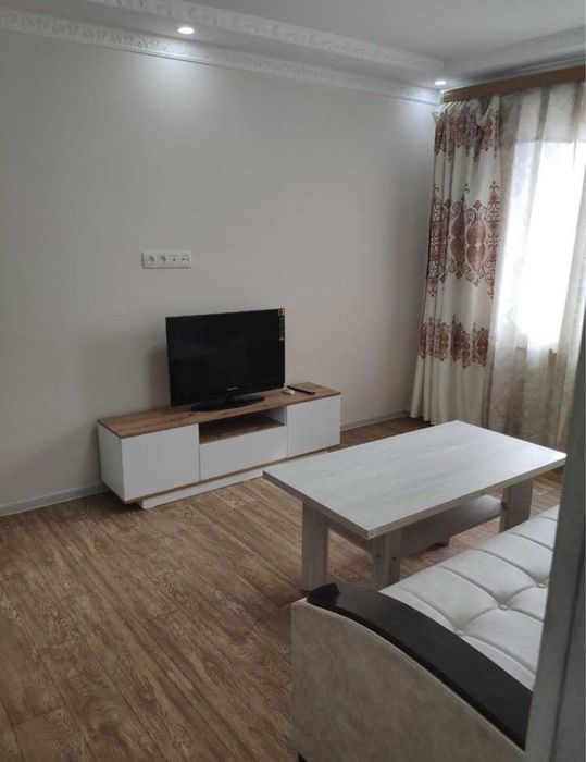 Арендага 2 хонали уй Метро Максим горький