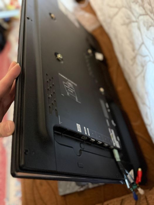 Продам телевизор Самсунг недорого