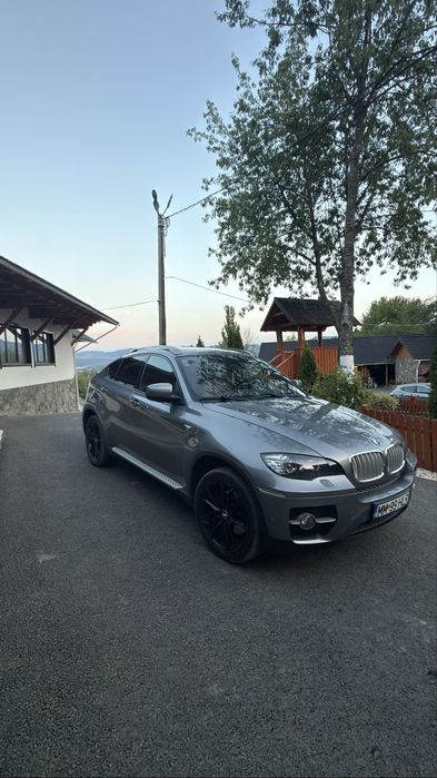 X6  2010 Autoutilitar