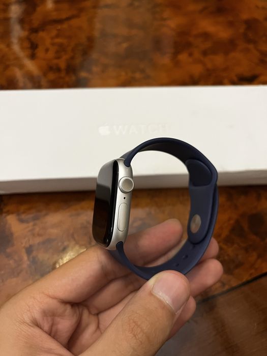iWatch 10/42 99% starlight