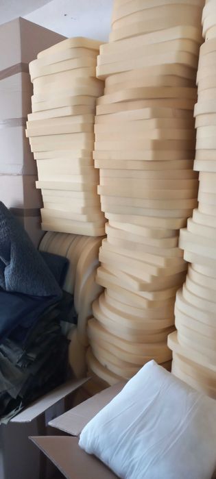 Продавам дунапрен за столовки