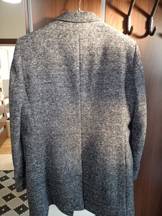 Vând palton bărbați