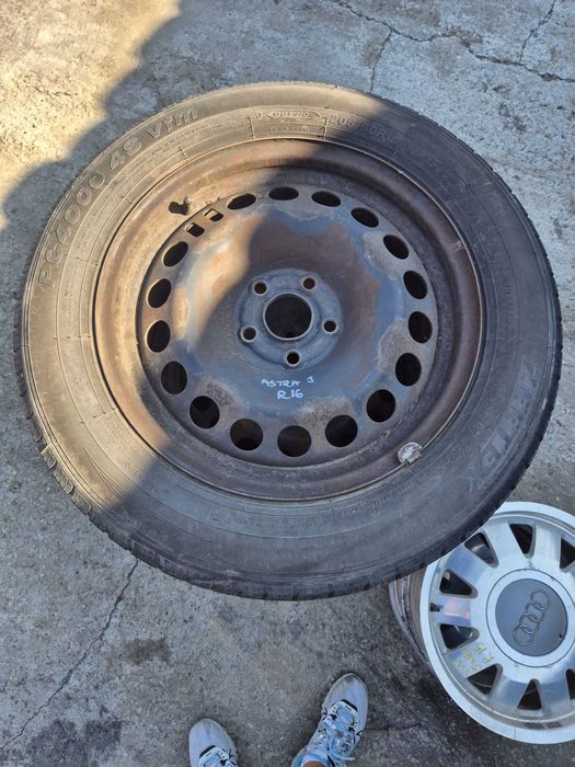 Jante de tabla cu anvelope de iarna Opel Astra J 205 60 R16 Zafira