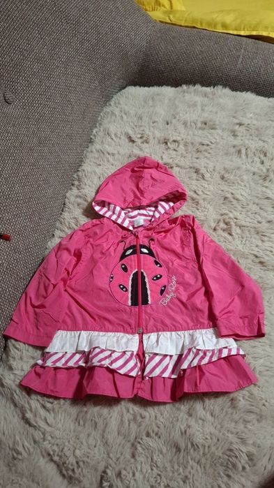 Курточка ветровка