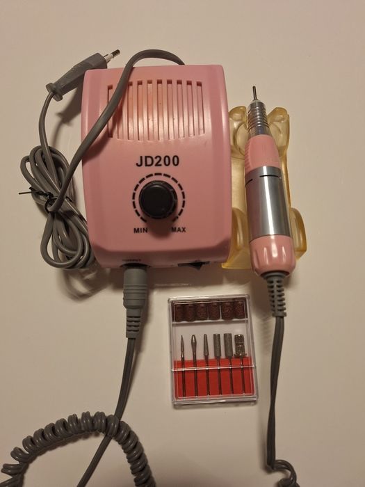 Freza electrica de unghii